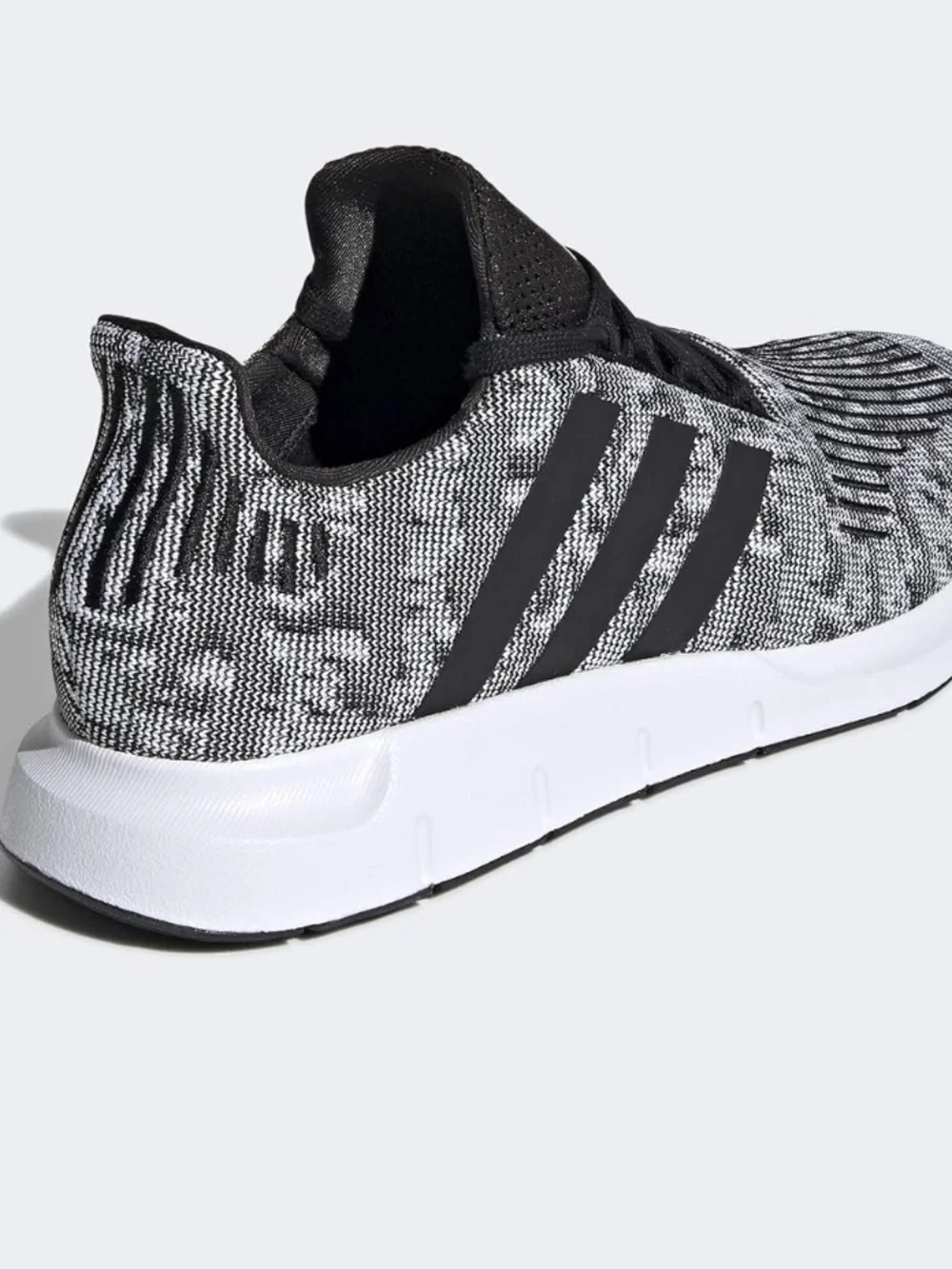 adidas men swift